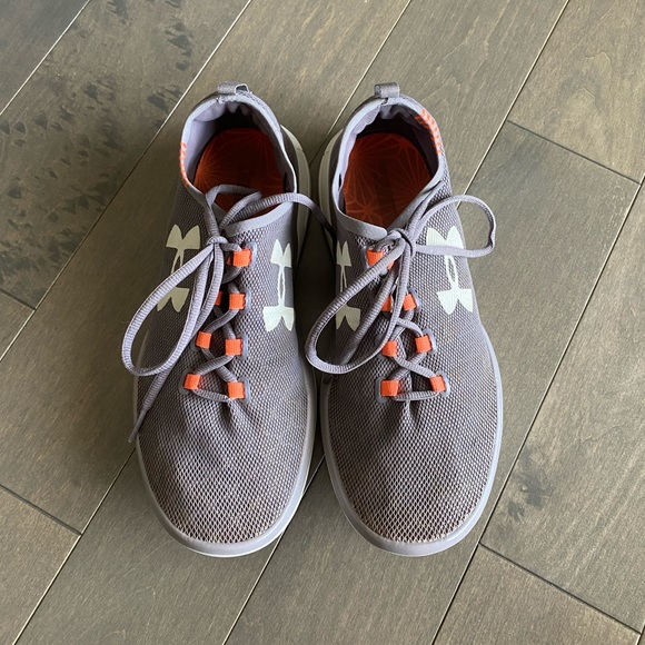 Under Armour Training Shoes - Picture 3 of 6